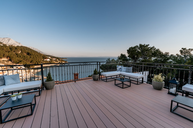 Traditionelle dalmatinische &Auml;u&szlig;ere; "Stein und Olive", Villa AMore Brela Brela